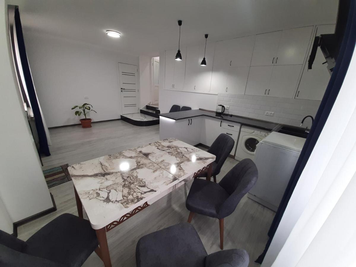 Vernatun Guest House Гюмри Экстерьер фото